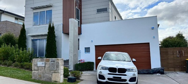 Gungahlin Luxe 5 Bedroom 2 Storey Home with Views Canberra