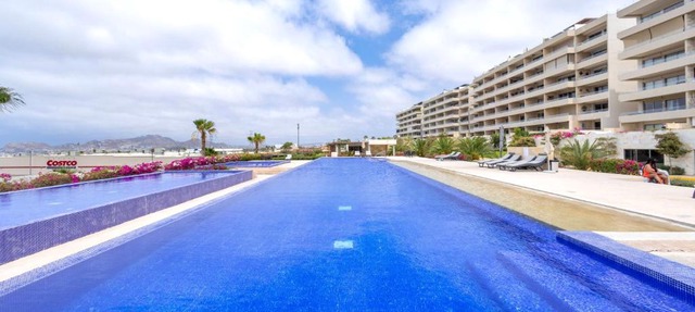 Hermosa vista al Arco de Cabo