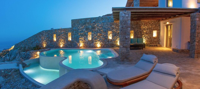 Holiday Home 'Amalthia Suite Private Pool' with Sea View, Wi-Fi and Air Conditioning