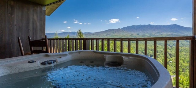 Insane Views GSMNP/Near DwTN Gatlinburg/Hot Tub