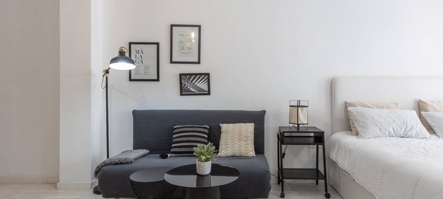 Jinetes Holidays - Apartment In Málaga. Free Wifi