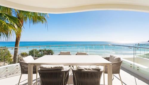 La Mer Apartments