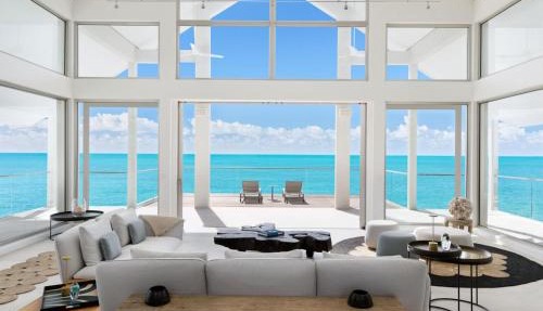 La Mer South, Luxury Oceanfront on Sapodilla Bay