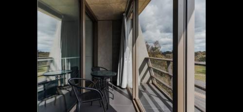 Lake Burley Griffin & ANU City StayFree Parking