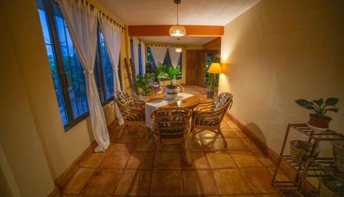 Large family house in Cabo , pet friendly