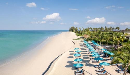 Le Meridien Khao Lak Resort & Spa