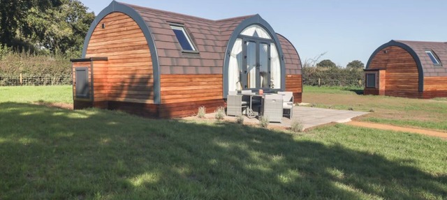 Leadon View Oak rural Upleadon