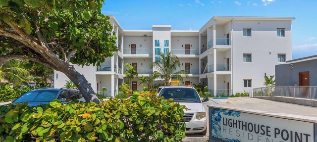 Lighthouse Point Residences