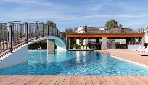 Lovely apartment overlooking the pool in Bibione