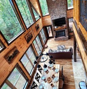 Luxe Cabin with Game Room, Hot Tub & Firepit