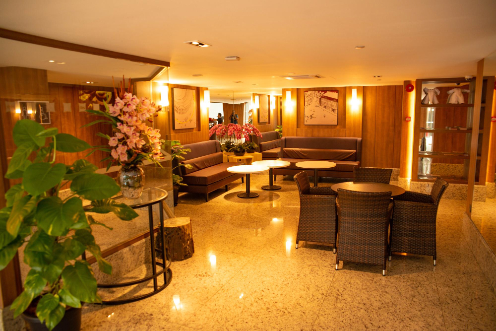 Luxurious 5BR Penthouse with Sea View by HolyGuest
