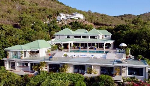 Luxurious 7-Bedroom Villa with magnificent view