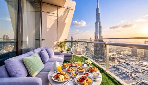 Luxurious Private Room in Burj Vista with Burj Khalifa View