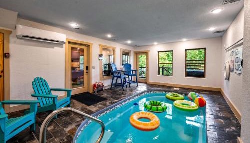 Luxury Cabin with Indoor Pool in the Smoky Mountains