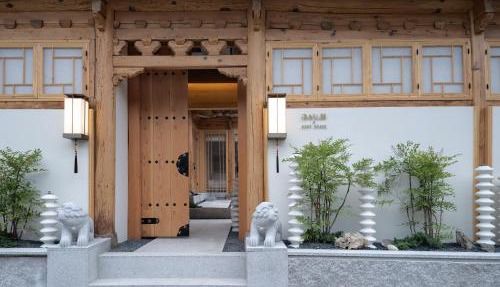 Luxury Hanok Stay Danji