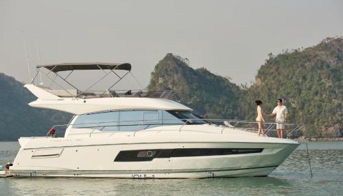 Luxury Yacht Ha Long Bay - Managed by Vietyacht Club