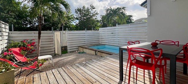 Mango Rouge, 2 bdr and private pool
