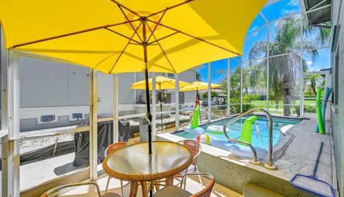 Marco Island Family Home: Pool, Lanai, Backyard!