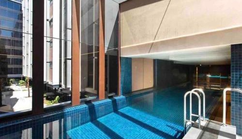Midnight Luxe 2BR 2Bath 508 L5 in the heart of Braddon Pool Sauna Gym 1 Secure Parking Space Wifi Wine