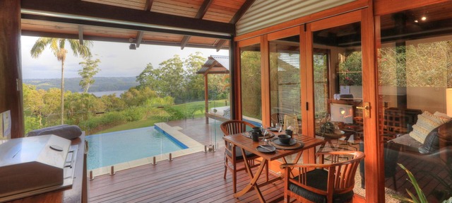 Misty View Cottages Montville