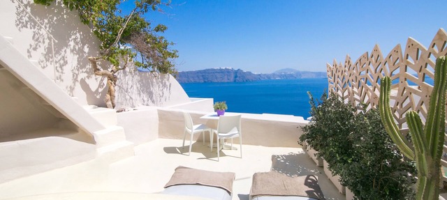 Morfi Cave House