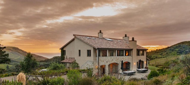 Muriwai Estate by Amazing Accom