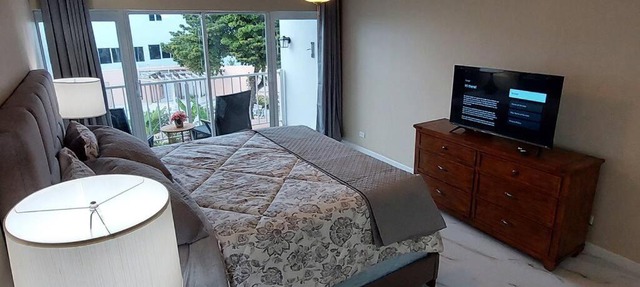 Nassau Harbour Cozy 2 bedroom Condo