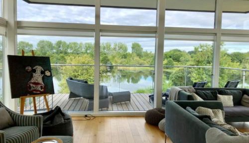 NEW Bauhinia House Spa Access and Lakeside Home