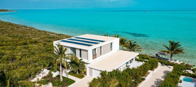 Ocean Dream 5 BR Villa Aqua