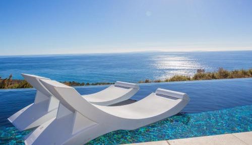 Olive and Aloe Villas