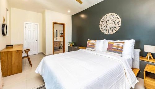 Onyx I Long Bay Retreat I Luxury Stay Near Grace Bay & Long Bay Beach
