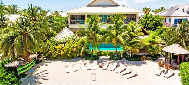 Paradis Sur Mer by Grand Cayman Villas & Condos