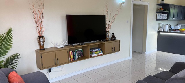 Peaceful 2BR/1BA modern home, perfect for a laid-back Caribbean getaway