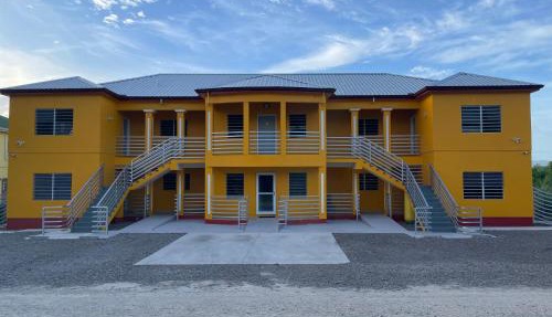 Poinciana Apartments - Holiday Rental