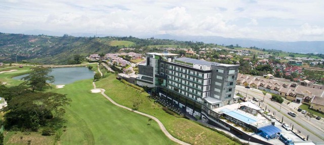 Punta Diamante Premium Hotel
