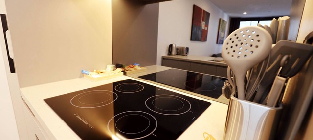 Red Rose Retreat - 1bd 1bth Apt
