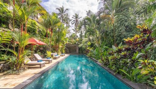 Rouge - Private Villa Sasih Karo