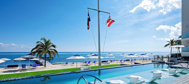 Rum Point Resort: Family Suite, 2nd Floor