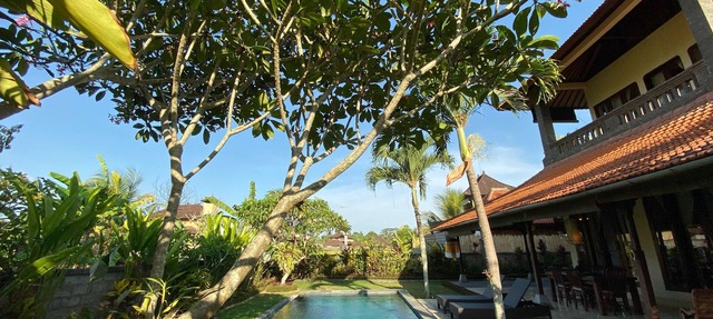 Rumah Dadong