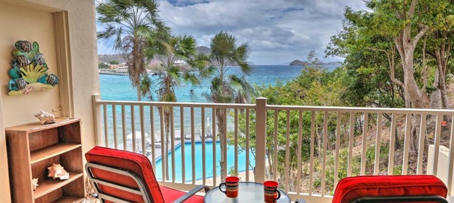 Saint Thomas Condo w/Ocean Views, Walk to Beach!