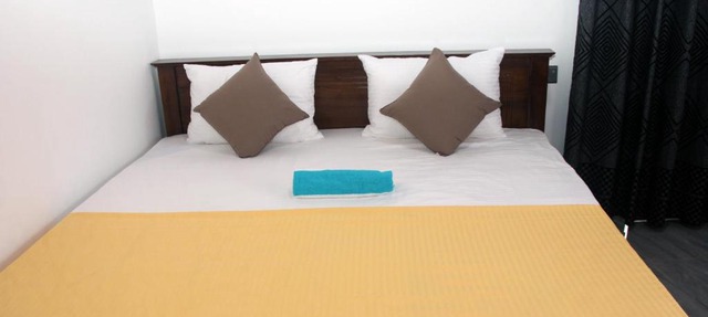 Sandaru Holiday Inn