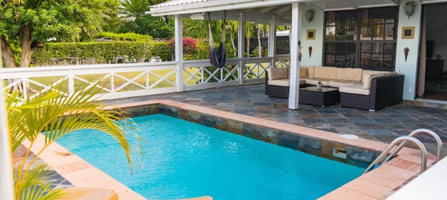 Sea Foam Villa