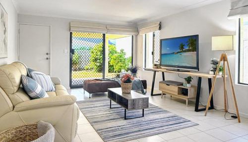 Seascapes and Beaches Pet Friendly