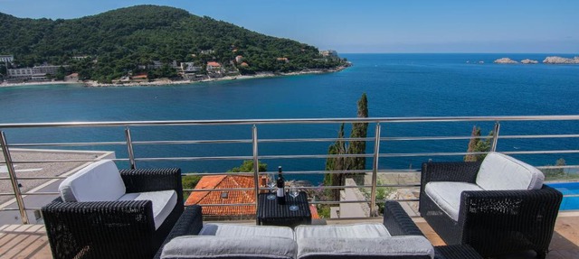Seaview apartment Laura