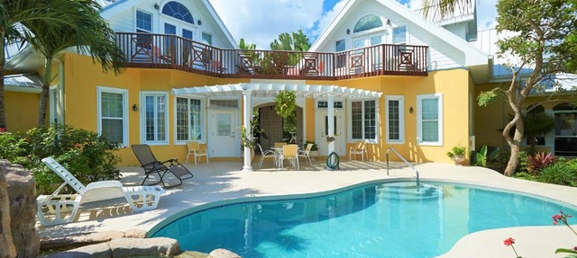 Shangri-La Boutique Bed & Breakfast