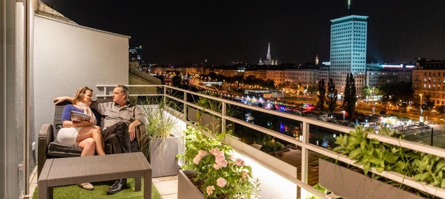 Skyflats Vienna Ring View