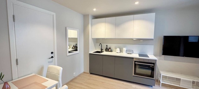 Smart & Central - New Renovated