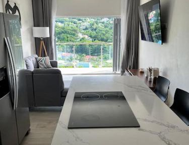 Solaris 2: Peaceful Condo close to Tourist Spots