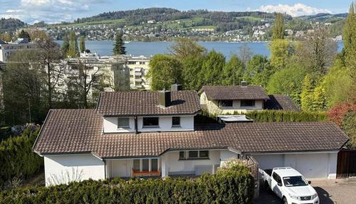 Spacious house with partial lake view