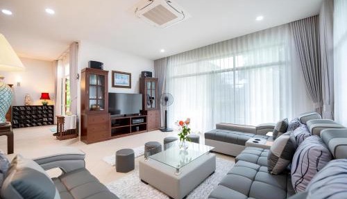 Sriwaree Pool Villa Khao Lak - 8 meters pool - 3 bedroom - 2 bath